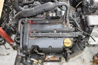 Opel Corsa C Benzinli Motor